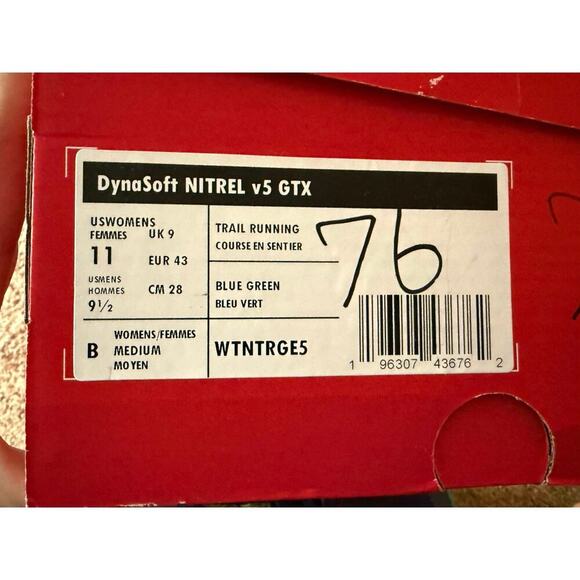 New New Balance Dybasoft Nitral V5 GTX size 11 Gortex Trail Running Blue - Picture 7 of 7